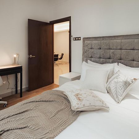 Suites & Residences @ Regalia By Plc Куала-Лумпур Экстерьер фото