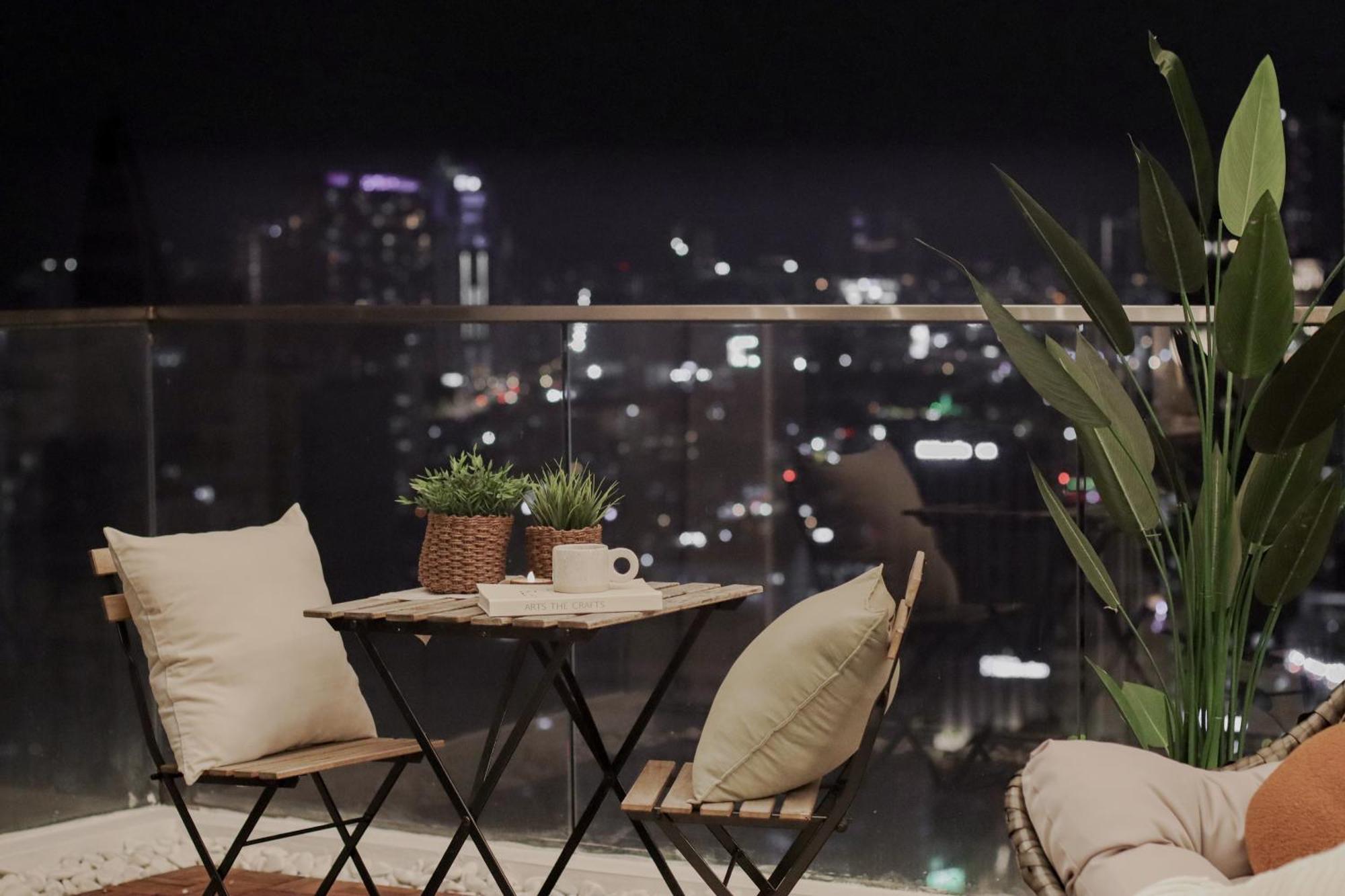 Suites & Residences @ Regalia By Plc Куала-Лумпур Экстерьер фото