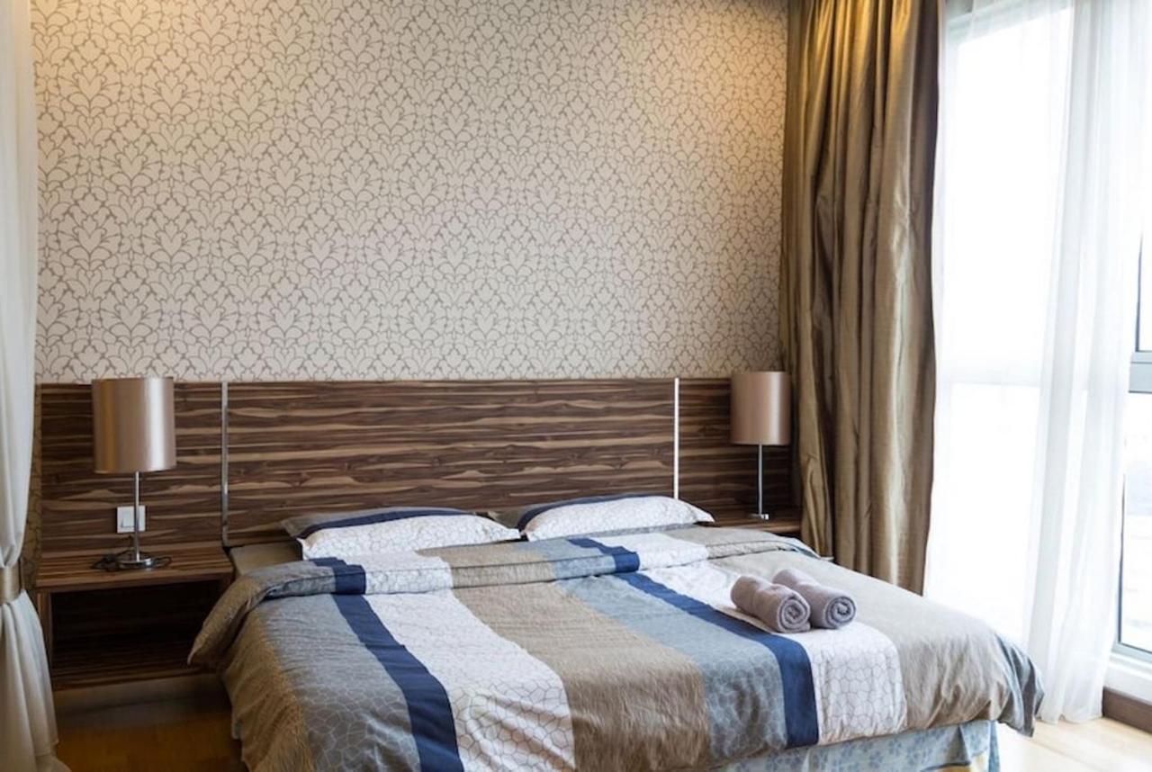 Suites & Residences @ Regalia By Plc Куала-Лумпур Экстерьер фото