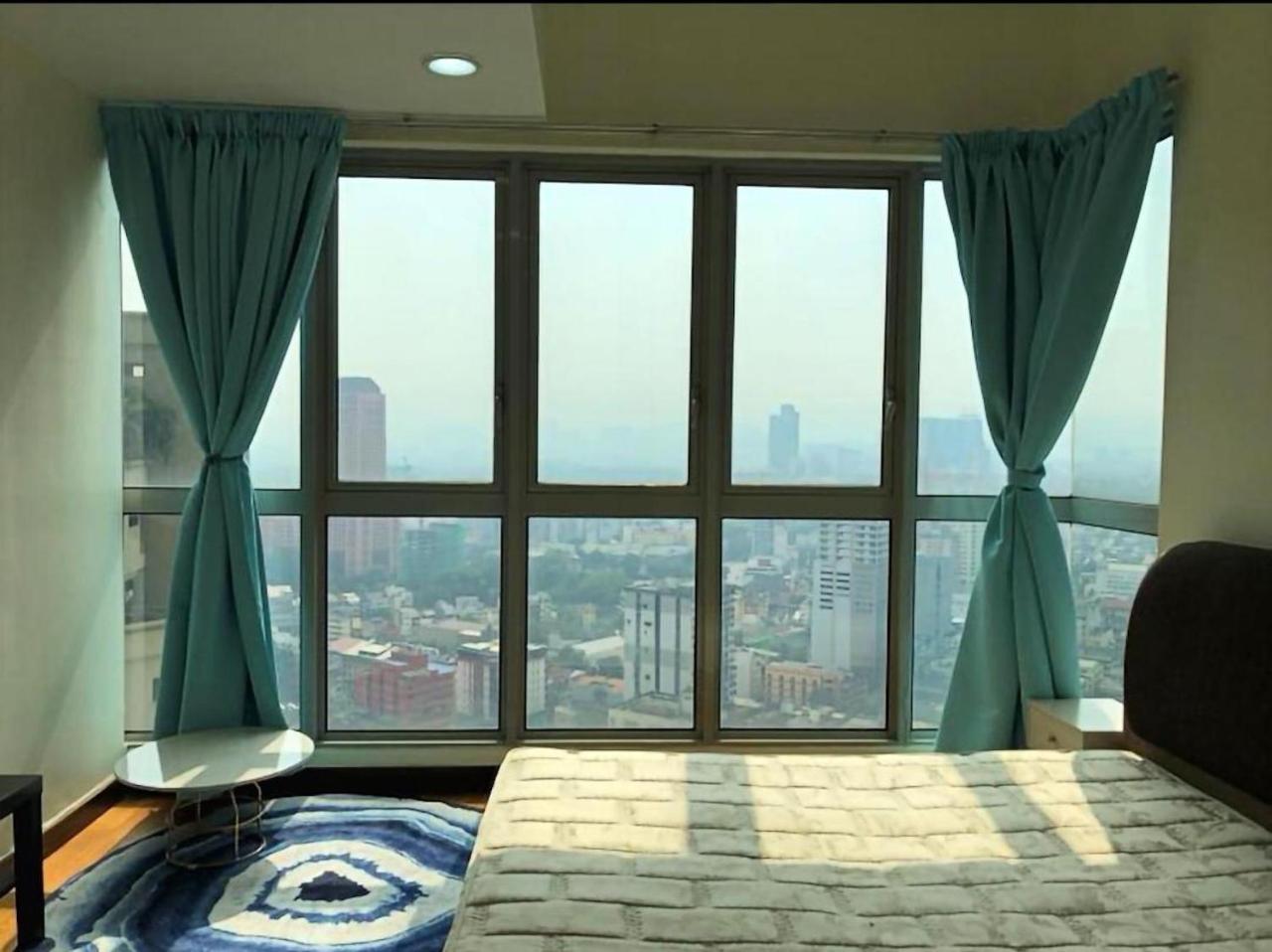 Suites & Residences @ Regalia By Plc Куала-Лумпур Экстерьер фото
